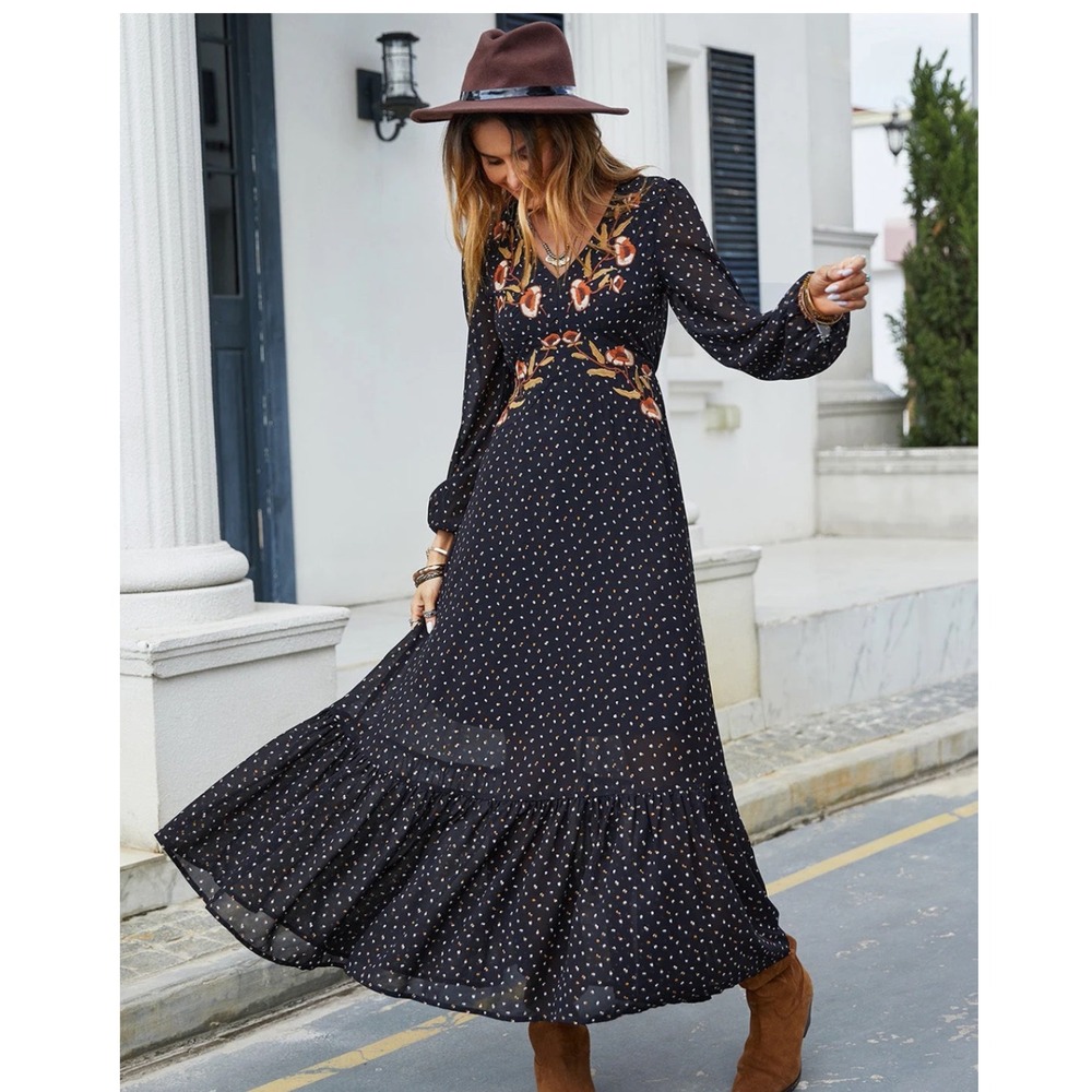 Abela Story Maxi Dress Black Polka Dot Long Sleeve Embroidered Bohemian‎ Sz M